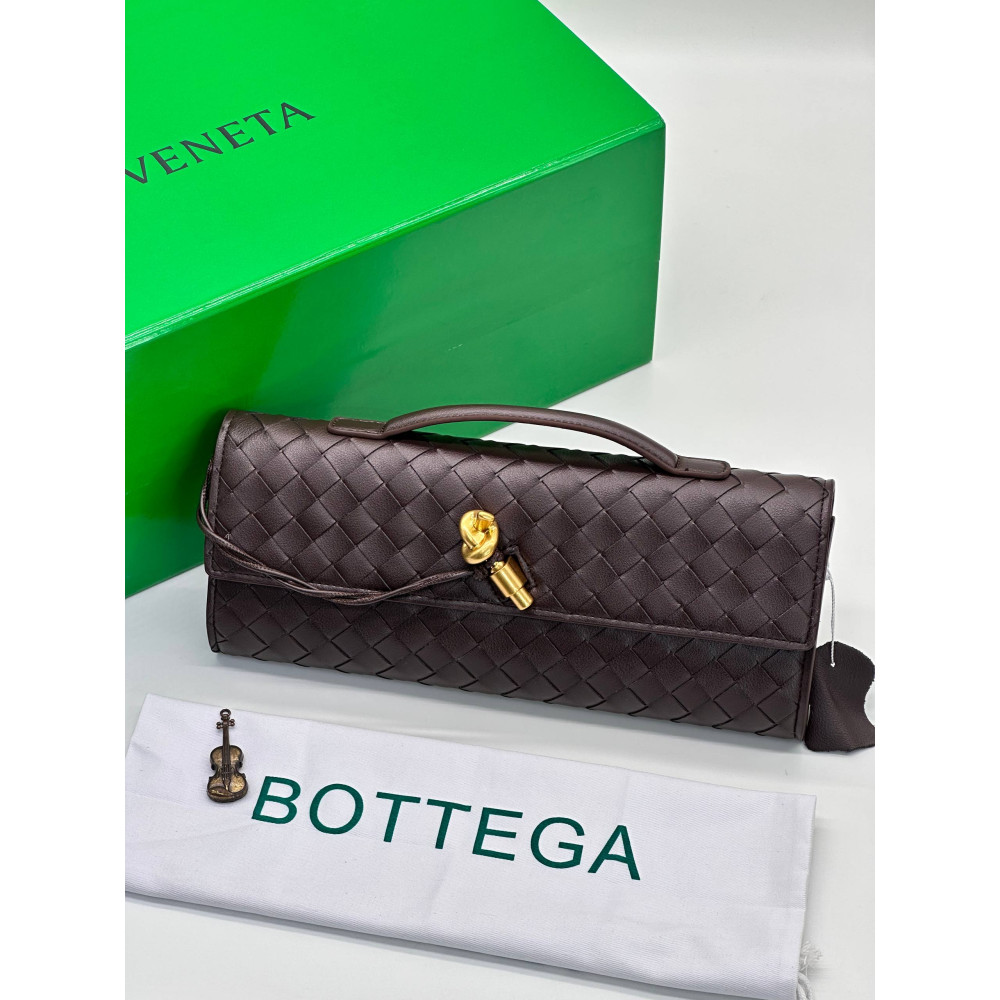 Andiamo Clutch Fondant