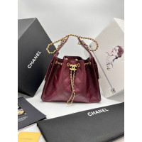 CHANEL 25 SMALL HANDBAG Grained Calfskin & Gold-Tone Metal Burgundy
