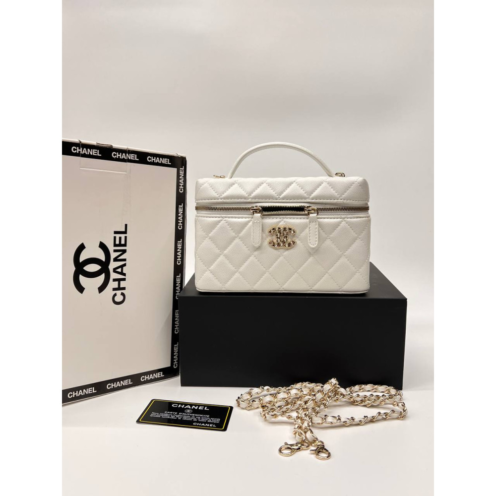 CLASSIC VANITY WITH CHAIN Grained Shiny Calfskin & Gold-Tone Metal White