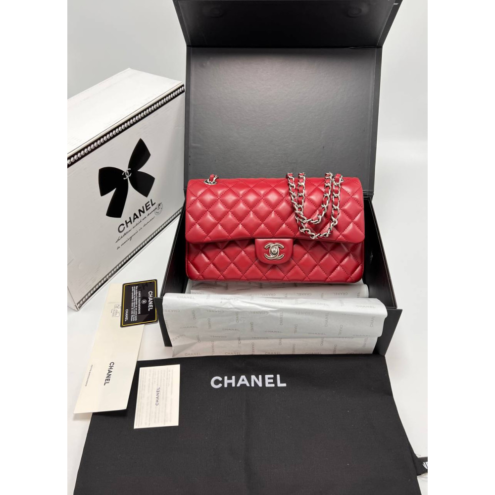 CLASSIC 11.12 HANDBAG Lambskin & Silver-Tone Metal Red