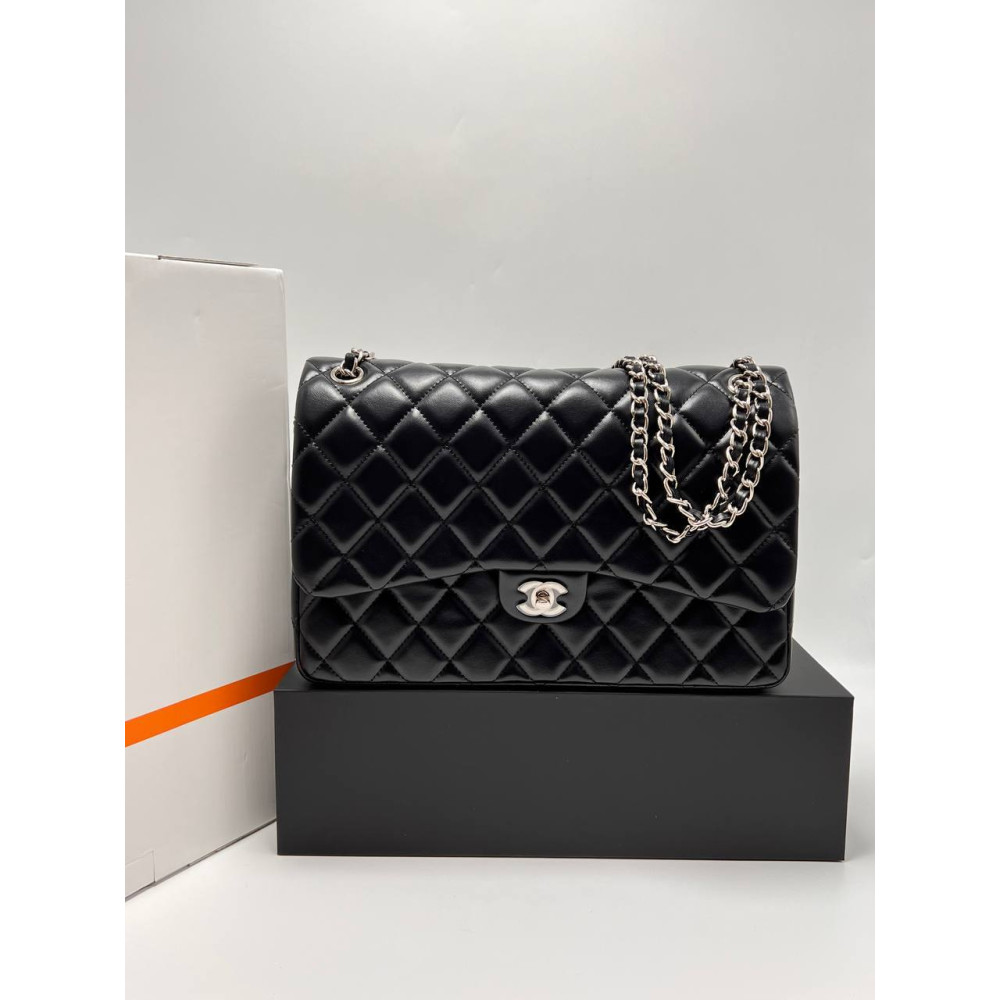 LARGE CLASSIC HANDBAG Grained Shiny Calfskin & Silver-Tone Metal Black
