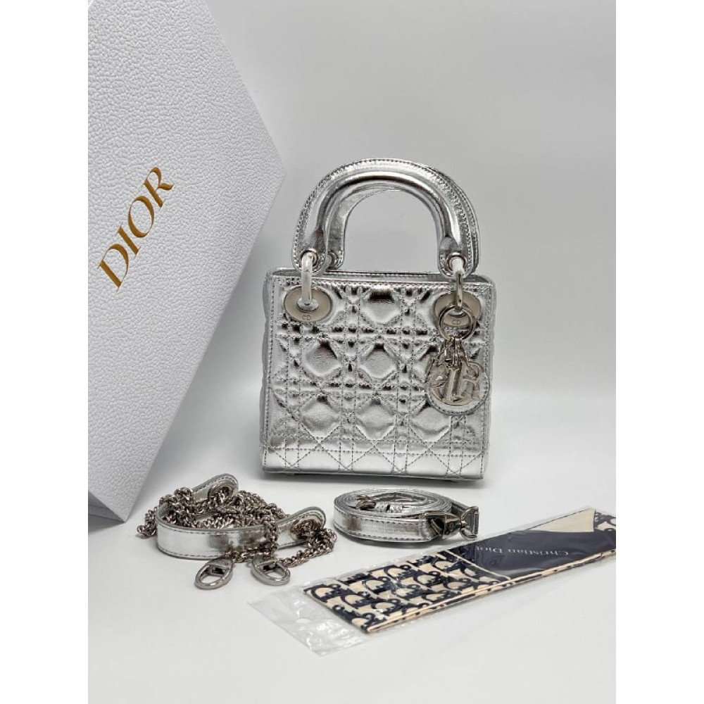 DIOR