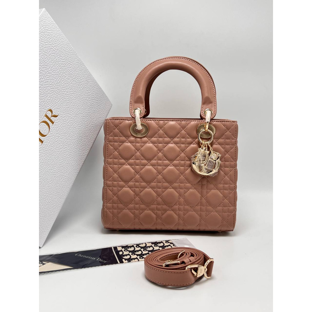 DIOR