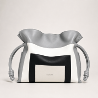 Medium Flamenco Clutch in Nappa Calfskin Grey Light Ghost
