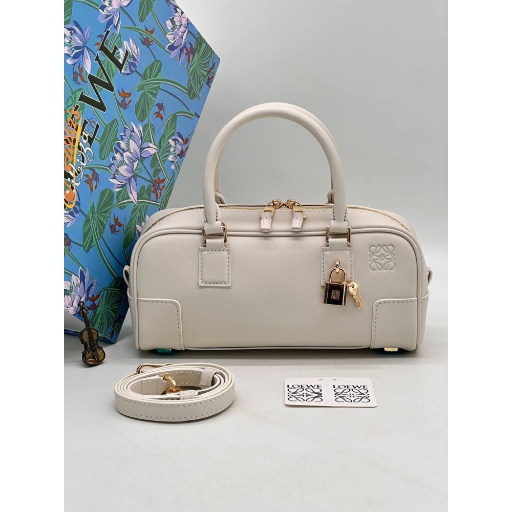Amazona 23 Cropped Bag in Nappa Calfskin Soft White
