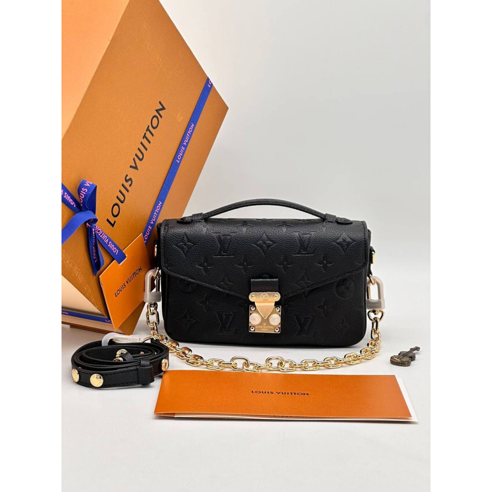 Pochette Métis East West Monogram Empreinte Black